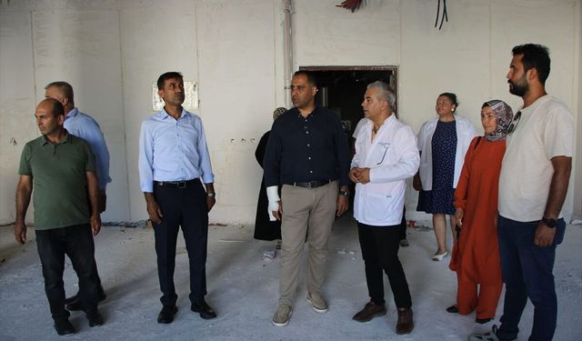 AK Parti Mersin Milletvekili Kıratlı, Bozyazı'da hastane inşaatında incelemede bulundu