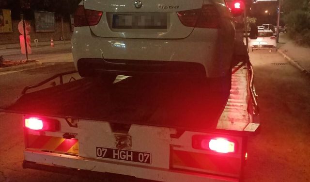 Alanya'da itfaiye aracına yol vermeyen sürücüye 46 bin lira ceza
