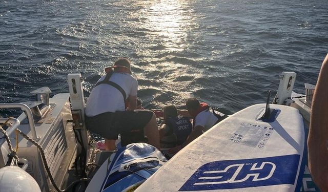 Antalya açıklarında kürek sörfü yaparken sürüklenen 46 kişi kurtarıldı