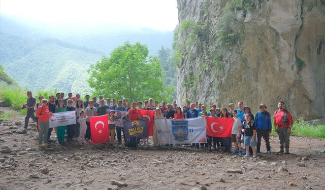 Düziçi ilçesinde doğa yürüyüşü düzenlendi