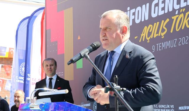 Gençlik ve Spor Bakanı Bak: Türkiye bir spor tesisi devrimi yaşamaktadır