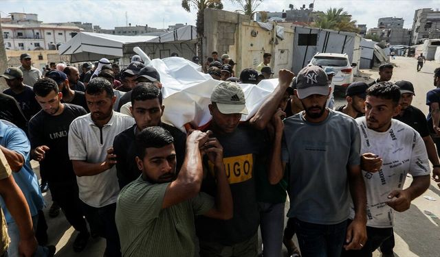 İsrail'in ateşkese rağmen Gazze'ye düzenlediği saldırılarda son 24 saatte 3 Filistinli hayatını kaybetti