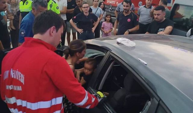 Hastane Otoparkında Panik: Kilitli Araçtaki Çocuk Kurtarıldı
