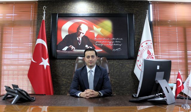 Mersin Sağlık Müdürü Mustafa Ekici'den sıcak havaya karşı uyarı