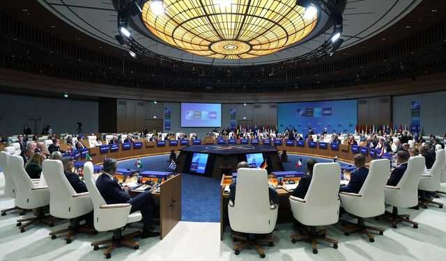 NATO Ankara Zirvesi'nde müttefikler 50 milyar doları aşan yeni tedarik anlaşması sağladı