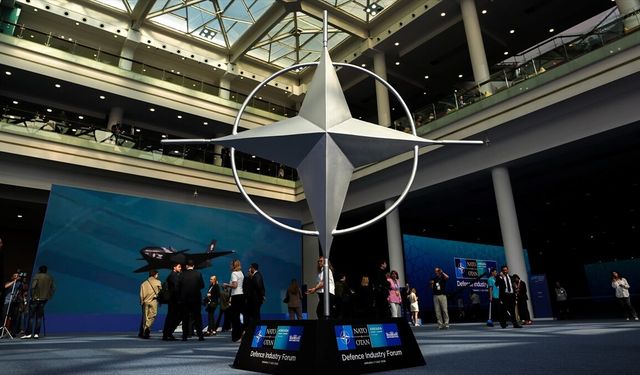 NATO ülkelerinin savunma harcamaları 1,8 trilyon doları aşacak