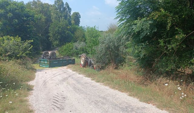 Osmaniye'de devrilen traktörün sürücüsü yaralandı