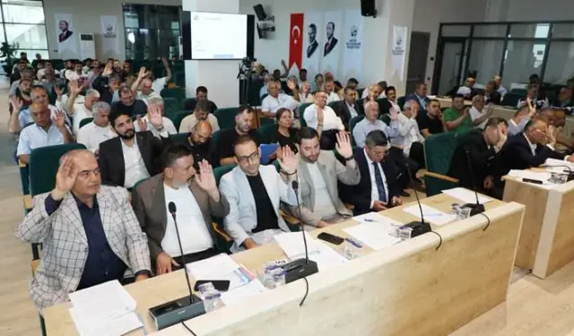 Hatay’a TBB’den Hibe Vakumlu Yol Süpürme Araçları Geliyor