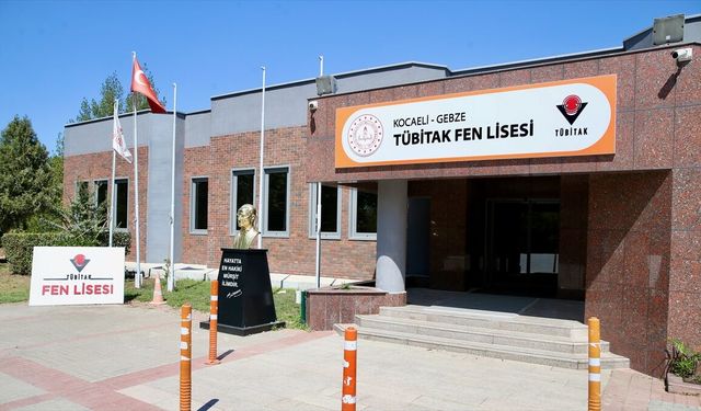 TÜBİTAK Fen Lisesi geleceğin bilim yıldızlarını bekliyor
