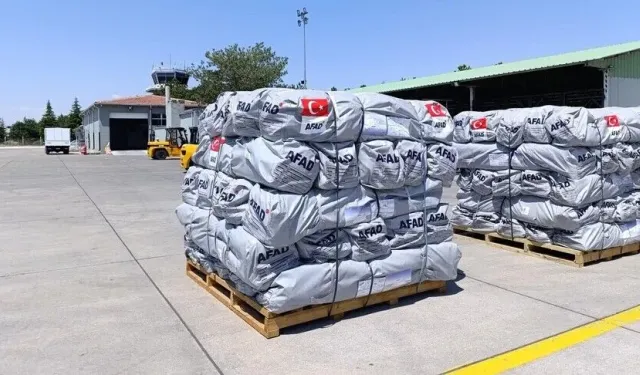 Türkiye'den Venezuela'ya 30 Ton İnsani Yardım Malzemesi Gönderdi!