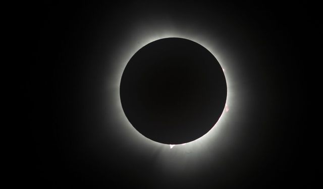 Yeni Zelanda'nın Dunedin kentinde 2028'de yaşanacak tam Güneş tutulması için oteller şimdiden doluyor