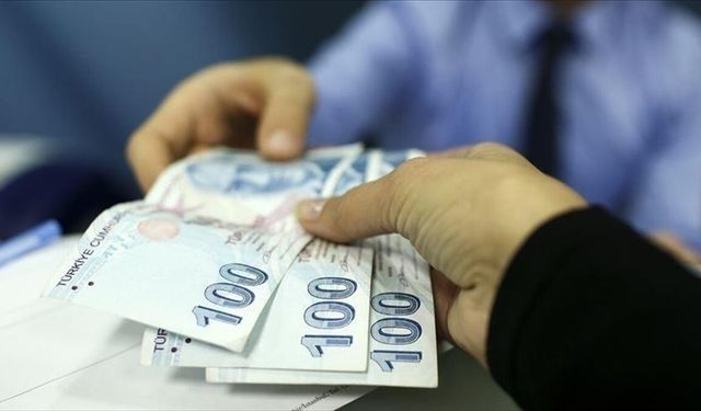 Ağustos ayı yaşlı ve engelli aylıkları artışlı şekilde hesaplara yatırılmaya başlandı