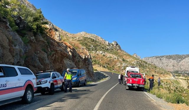 Alanya'da uçuruma yuvarlanan motosikletteki 1 kişi öldü, 1 kişi yaralandı