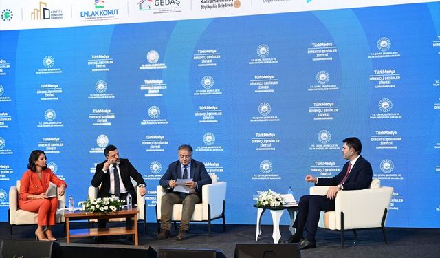 Bakan Kurum, Kahramanmaraş'ta 'Dirençli Şehirler Zirvesi'nde konuştu: