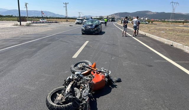 Burdur'da otomobille çarpışan motosikletin sürücüsü öldü