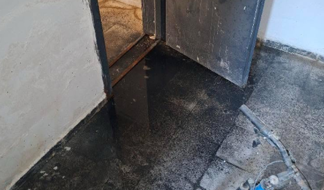 Dikmece TOKİ’de Vatandaş İsyanda: Aidat Fazlasıyla Toplanıyor Ama Pislik İçindeyiz!
