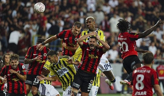 Gençlerbirliği Fenerbahçe'yi 2-1 mağlup etti