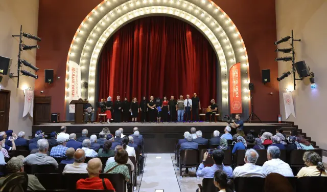 Hatay’da 30 Ağustos Coşkusu Başladı: Büyükler ve Çocuklar Aynı Sahnede Buluştu