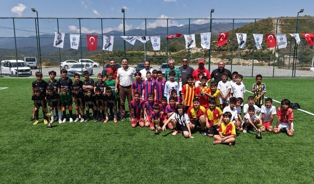 Hatay’da Hedefe Bir Adım Daha: 40 Halı Sahanın 37’si Tamamlandı!