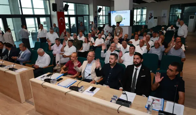 HBB Meclisi Onayladı: Hatay’dan Suriye'ye Araç Desteği Sağlanacak!