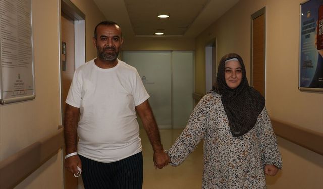 27 yıllık eşinden aldığı böbrekle sağlığına kavuştu