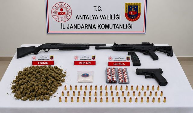 Antalya'da uyuşturucu operasyonunda 20 zanlı yakalandı