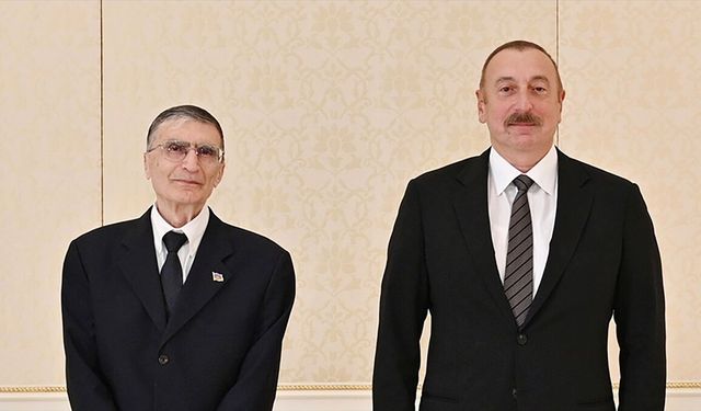 Azerbaycan Cumhurbaşkanı Aliyev, Nobel ödüllü Türk bilim insanı Sancar'ı 'Şöhret' nişanıyla ödüllendirdi