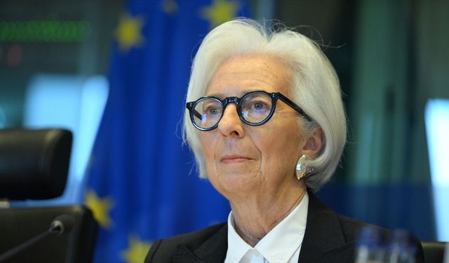 ECB Başkanı Christine Lagarde: Yükselen faizler büyümeyi yavaşlatacak