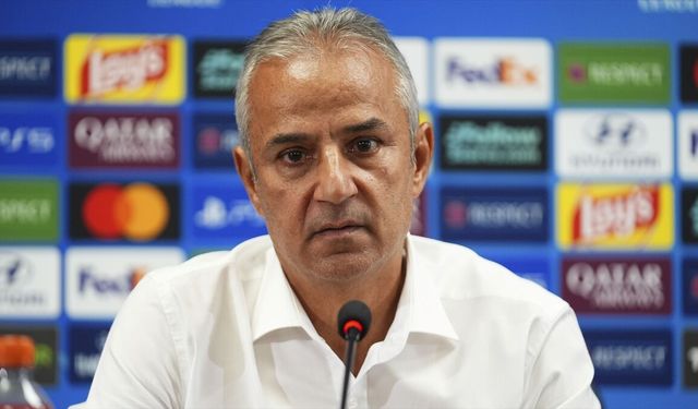 Fenerbahçe'de teknik direktör İsmail Kartal istifa etti