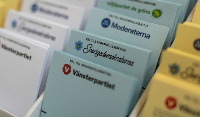 İsveç'te genel seçimin ardından partiler hükümet kurma seçeneklerini değerlendiriyor