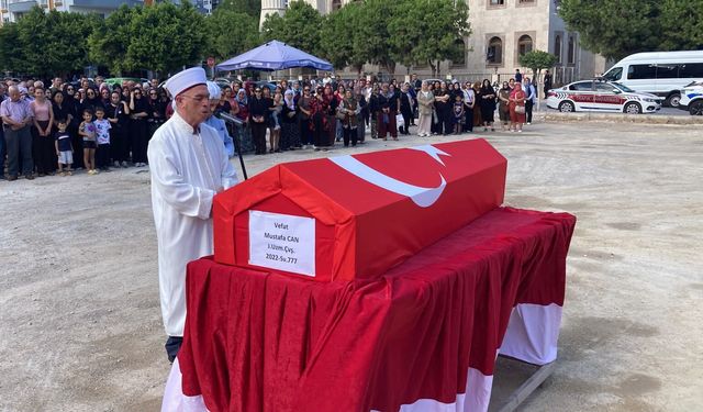 Konya'da hayatını kaybeden uzman çavuşun cenazesi Mersin'de defnedildi