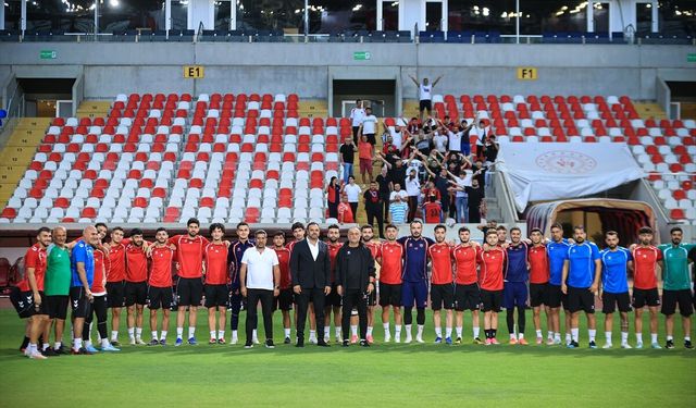 Transfer yasağını kaldıran Yeni Mersin İdmanyurdu, 'küllerinden doğma' hedefinde