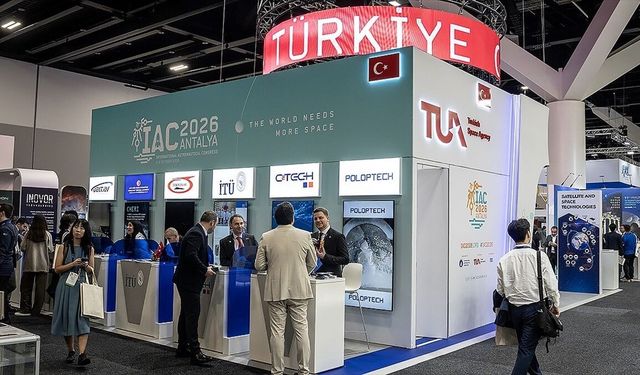 Uluslararası Uzay Federasyonundan Türkiye'nin uzay kongresi hazırlıklarına tam not