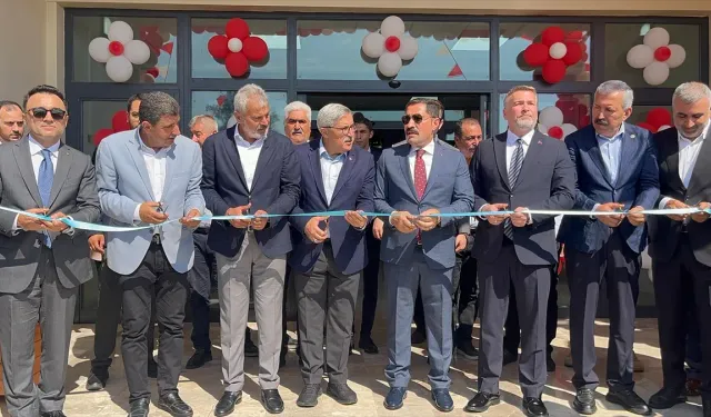 Kırıkhan Öğretmenevi Açıldı: Yayman'dan Önemli Açıklamalar!