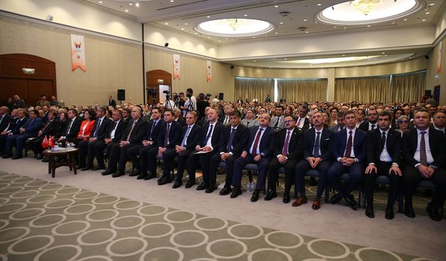 Adana'da 'Kalkınma Programı Vizyon 2040'ın tanıtım toplantısı yapıldı