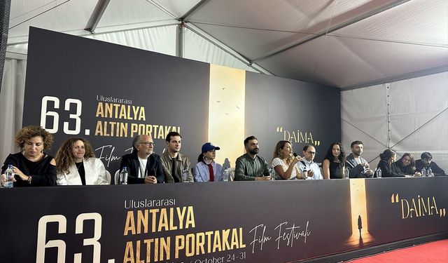 Antalya Altın Portakal Film Festivali'nde 'Kadim Mavi' filminin dünya prömiyeri yapıldı