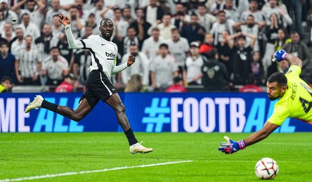 Beşiktaş Avrupa'da Berabere Kaldı! Crystal Palace Maçında 4 Gol, 1 Kırmızı Kart
