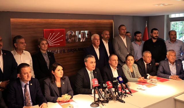 CHP Genel Başkan Yardımcısı ve Parti Sözcüsü Sarı, Mersin'de konuştu: