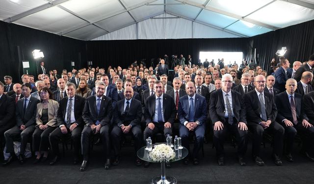 DESU Medikal'in yeni üretim tesisleri açıldı