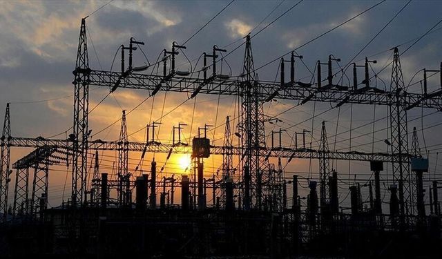 Elektrik dağıtım şebekelerine 2035'e kadar en az 50 milyar dolarlık yatırım öngörülüyor