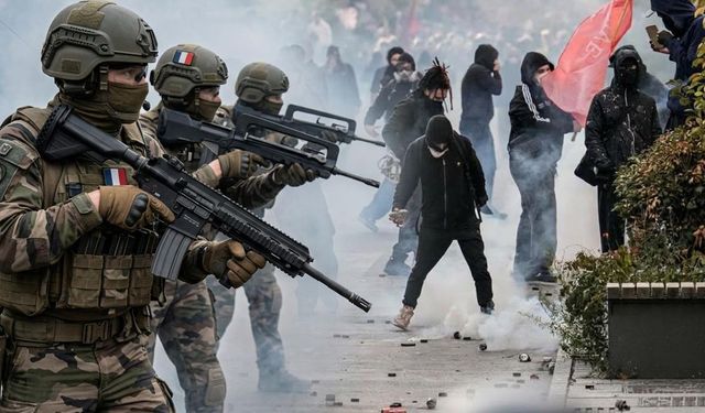 Korkulan Oldu: Ordu Sokağa İniyor!