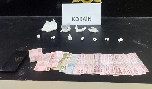 Mersin'de uyuşturucu operasyonunda yakalanan 3 zanlı tutuklandı