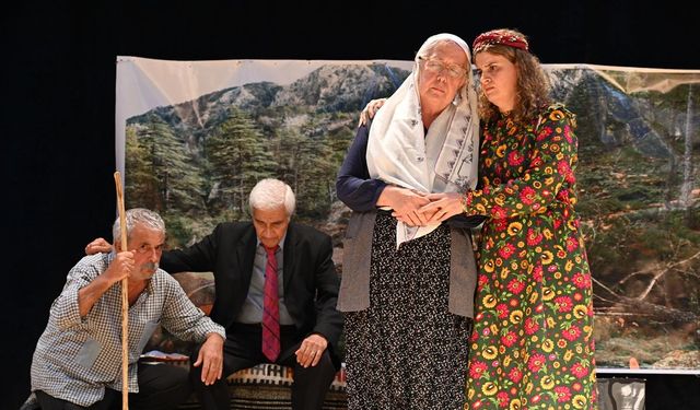 Osmaniye'de düzenlenen 'Çukurova Uluslararası Yaşar Kemal Kültür ve Sanat Günleri' başladı