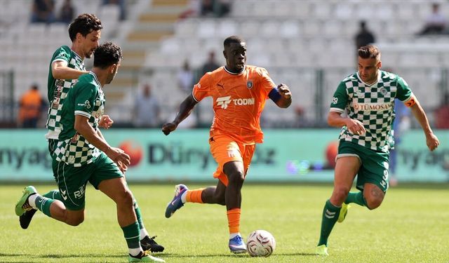 TÜMOSAN Konyaspor ile İstanbul Başakşehir berabere kaldı