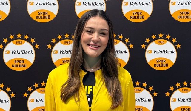 VakıfBank Voleybol Takımı'nın kaptanı Zehra Güneş, yeni sezonda bütün kupalara talip