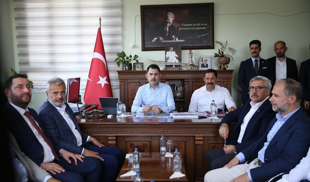 Bakan Kurum, Samandağ'da ve diğer ilçelerde koordinasyon toplantısına katıldı