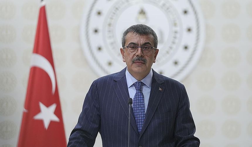 MEB’den Okullara Pazartesi Talimatı Yağdı: Bütçe Velilerden Mi Sağlanacak?