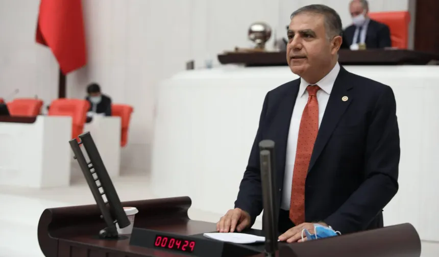 Hatay'da Tarlalar Boş, Çiftçi Borç İçinde