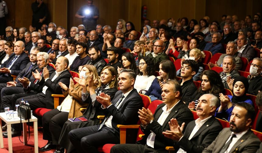 Adana'da fay hatları ve deprem paneli düzenlendi