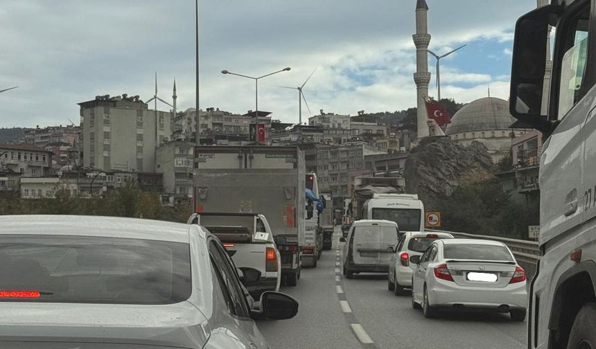 Belen'deki Trafik Çilesi Ne Zaman Bitecek ?